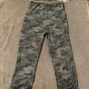 Ankle length camo leggings by Danskin